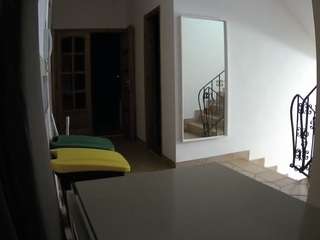 voyeurcam-julmodels-hall-1st