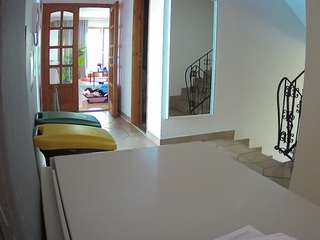 voyeurcam-julmodels-hall-1st