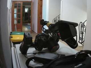 voyeurcam-julmodels-hall-1st
