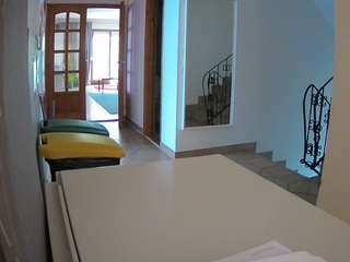 voyeurcam-julmodels-hall-1st