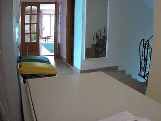 Julmodels Hall 1st Floor live cam preview