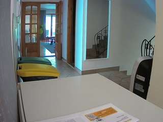 voyeurcam-julmodels-hall-1st