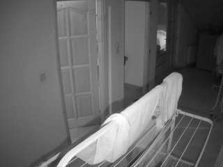 voyeurcam-julmodels-hall-2nd