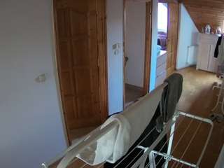 voyeurcam-julmodels-hall-2nd