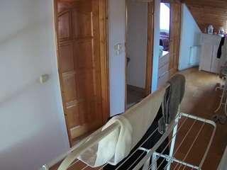 voyeurcam-julmodels-hall-2nd