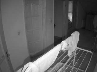 voyeurcam-julmodels-hall-2nd