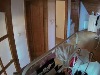  voyeurcam-julmodels-hall-2nd chat room