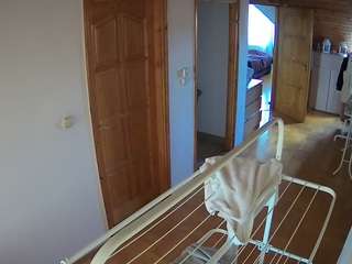 voyeurcam-julmodels-hall-2nd