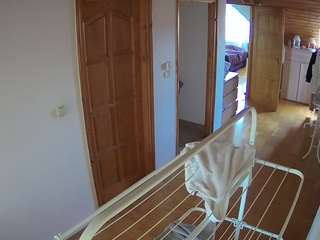 voyeurcam-julmodels-hall-2nd