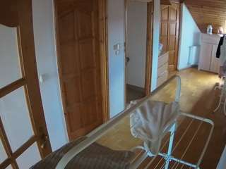 voyeurcam-julmodels-hall-2nd