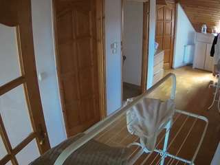 voyeurcam-julmodels-hall-2nd