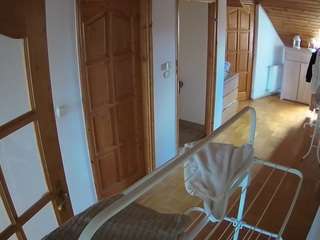 voyeurcam-julmodels-hall-2nd