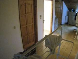 voyeurcam-julmodels-hall-2nd