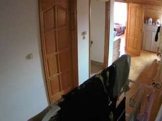 voyeurcam-julmodels-hall-2nd