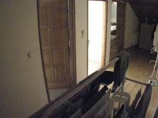 voyeurcam-julmodels-... webcam