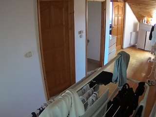 voyeurcam-julmodels-hall-2nd