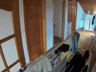 voyeurcam-julmodels-hall-2nd