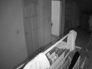 voyeurcam-julmodels-hall-2nd