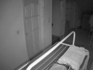 voyeurcam-julmodels-hall-2nd