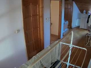 voyeurcam-julmodels-hall-2nd