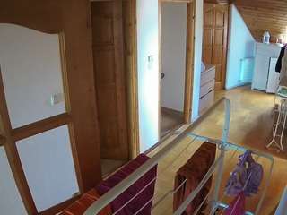 voyeurcam-julmodels-hall-2nd camsoda