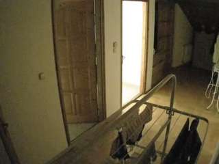 voyeurcam-julmodels-hall-2nd