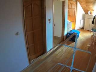 voyeurcam-julmodels-hall-2nd