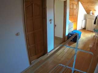 voyeurcam-julmodels-hall-2nd