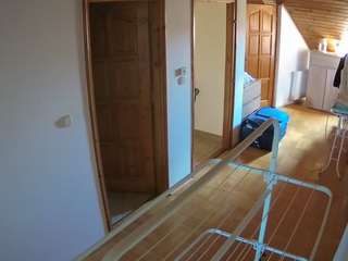 voyeurcam-julmodels-hall-2nd