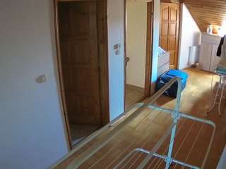 voyeurcam-julmodels-hall-2nd