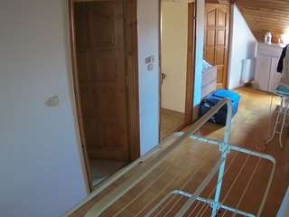 voyeurcam-julmodels-hall-2nd