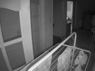 voyeurcam-julmodels-hall-2nd