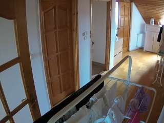 voyeurcam-julmodels-hall-2nd