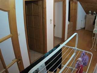 voyeurcam-julmodels-hall-2nd webcam model