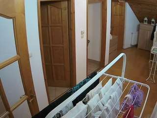 voyeurcam-julmodels-hall-2nd