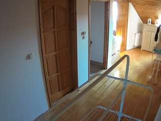 voyeurcam-julmodels-hall-2nd camsoda
