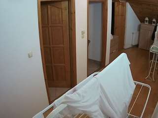 voyeurcam-julmodels-hall-2nd camsoda