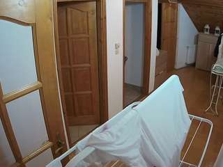 voyeurcam-julmodels-hall-2nd camsoda
