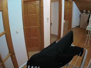 voyeurcam-julmodels-hall-2nd camsoda