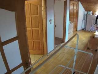 voyeurcam-julmodels-hall-2nd