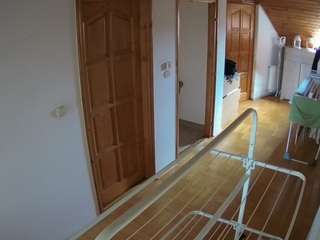 voyeurcam-julmodels-hall-2nd camsoda