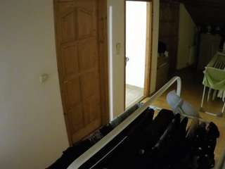 voyeurcam-julmodels-hall-2nd