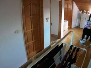 voyeurcam-julmodels-hall-2nd camsoda