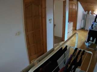 voyeurcam-julmodels-hall-2nd camsoda