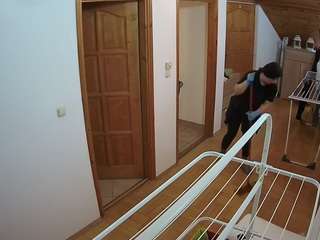 voyeurcam-julmodels-hall-2nd