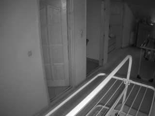 voyeurcam-julmodels-hall-2nd