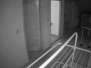 voyeurcam-julmodels-hall-2nd