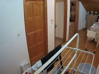 voyeurcam-julmodels-hall-2nd camsoda