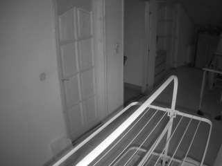 voyeurcam-julmodels-hall-2nd