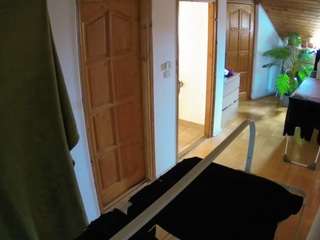 voyeurcam-julmodels-hall-2nd